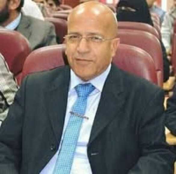 دكتور أشرف الشرقاوي يكتب : تزييف الوعي والراية المزيفة