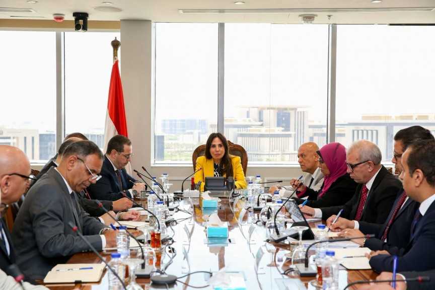 وزيرة الإسكان تعقد اجتماعًا موسعًا لمتابعة ملفات العمل وأولويات المرحلة المقبلة