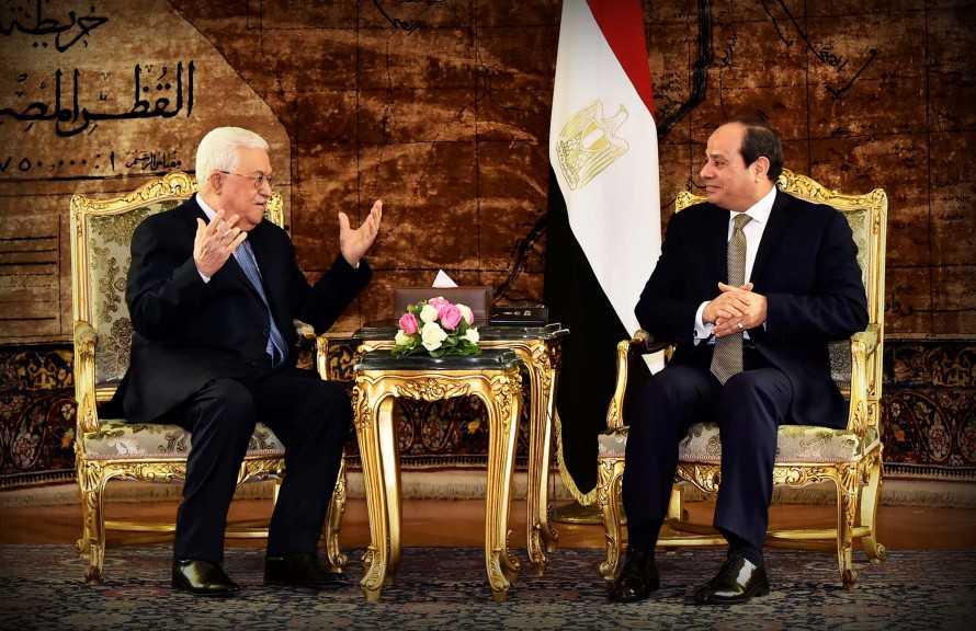 سفارة فلسطين بالقاهرة: الرئيس محمود عباس يصل إلى مصر الثلاثاء، ويعقد لقاء قمة مع شقيقه الرئيس المصري عبد الفتاح السيسي