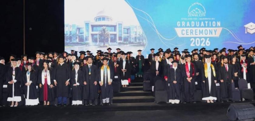 البنك الأهلي يحتفل بتخريج دفعة جديدة من الحاصلين على منح دراسية بمدينة زويل للعلوم