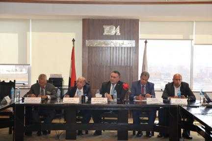 البورصة المصرية وجمعية رجال الأعمال المصريين (EBA) تبحثان مزايا القيد ومستجدات السوق وأحدث الأدوات المالية