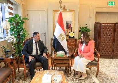 وزيرة التنمية المحلية والبيئة تتابع مع محافظ دمياط... وزيرة التنمية المحلية والبيئة تتابع مع محافظ دمياط الوضع الراهن لمنظومة المخلفات الصلبة بالمحافظة