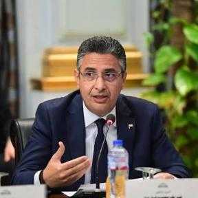 شريف فاروق يوجه بتشديد الرقابة على المخابز السياحية... شريف فاروق يوجه بتشديد الرقابة على المخابز السياحية والإفرنجية واتخاذ الإجراءات القانونية تجاه المخالفين