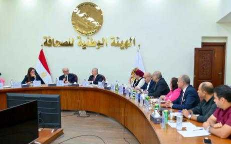 الدكتور حسين عيسى يتابع جهود إعادة هيكلة المؤسسات... الدكتور حسين عيسى يتابع جهود إعادة هيكلة المؤسسات الصحفية القومية وتعزيز الاستدامة المالية