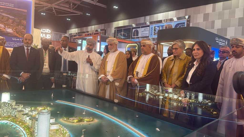 وزيرة الإسكان تشارك في مراسم الافتتاح الرسمي للنسخة السادسة من معرض ومؤتمر «أكتوبر العمران» بسلطنة عُمان