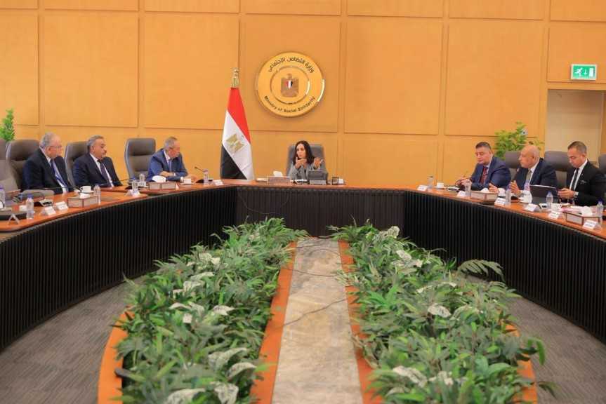 مايا مرسي ترئس اجتمع مجلس إدارة بنك ناصر الاجتماعي