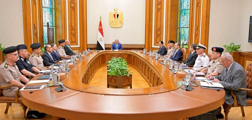 فخامة الرئيس السيسي يترأس اجتماع مجلس الدفاع الوطني بقصر الاتحادية