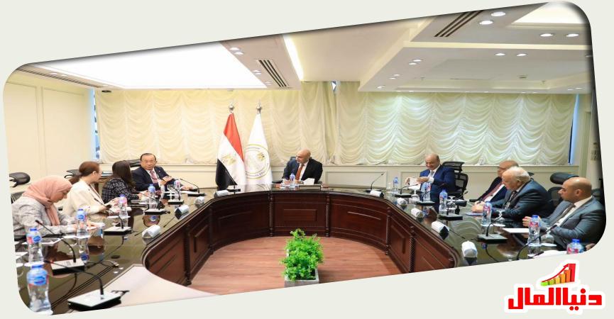 وزير التربية والتعليم 