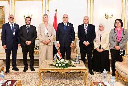 الدكتور سويلم يبحث مع مكتب الإيفاد تعزيز التعاون... الدكتور سويلم يبحث مع مكتب الإيفاد تعزيز التعاون المشترك في مجالات إدارة المياه والتكيف مع تغيرات المناخ