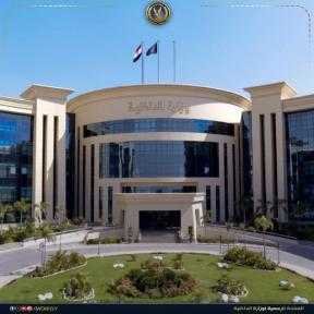 إختراق شاشة إعلانات بأحد الطرق بالجيزة وبث بعض اللقطات الخارجة